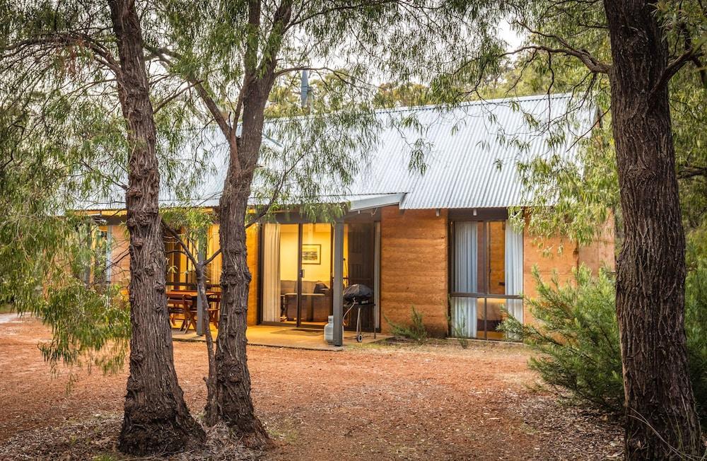Bussells Bushland Cottages Margaret River Exterior photo