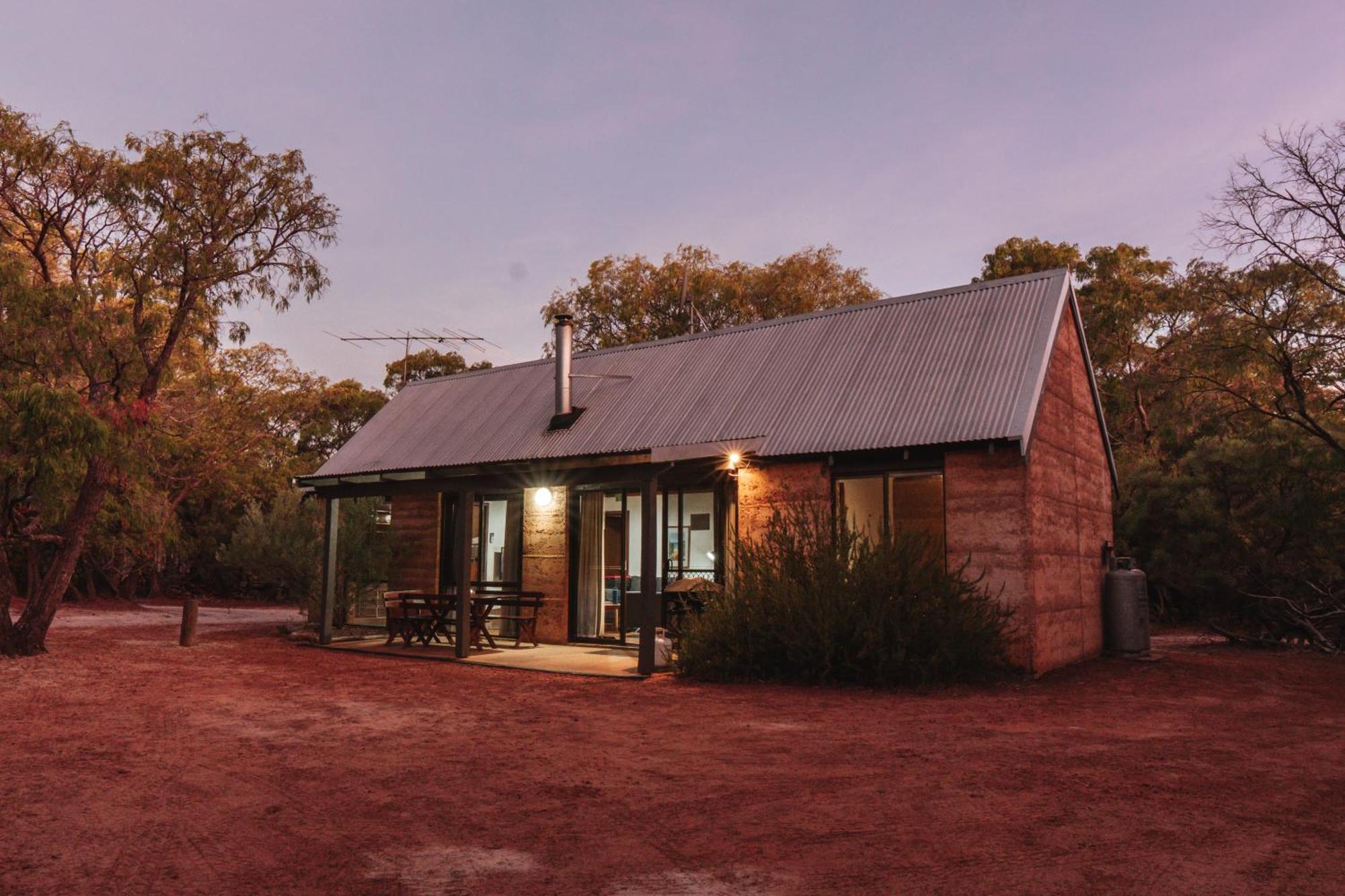 Bussells Bushland Cottages Margaret River Exterior photo