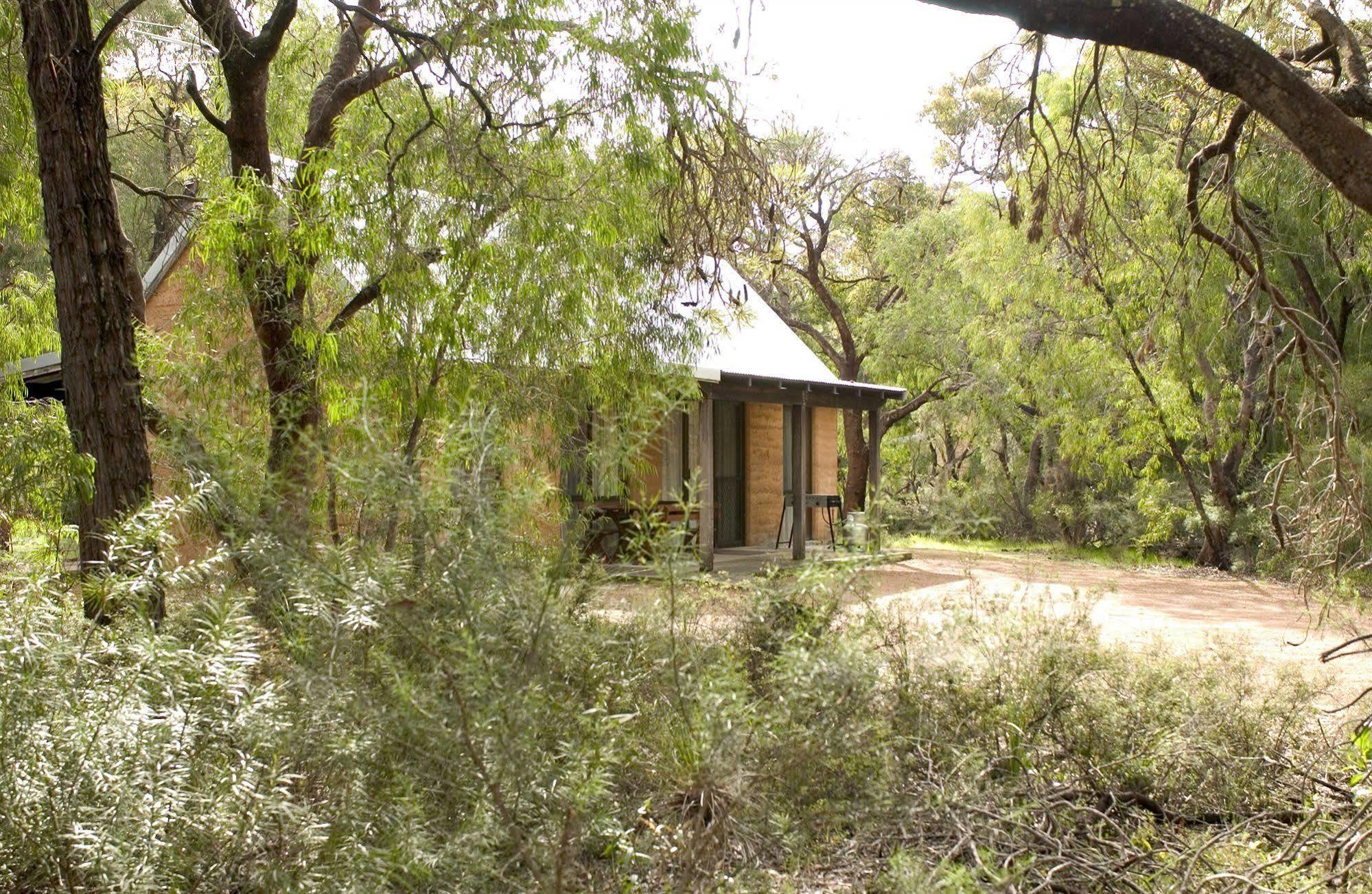Bussells Bushland Cottages Margaret River Exterior photo