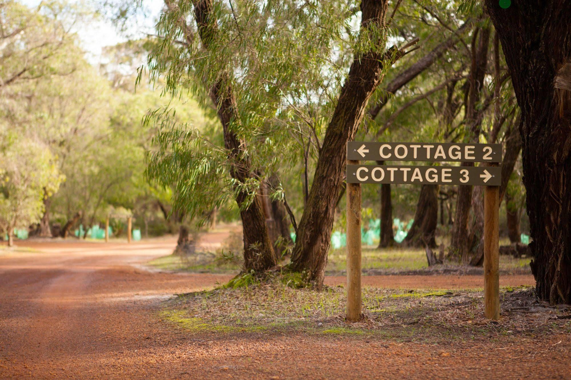 Bussells Bushland Cottages Margaret River Exterior photo